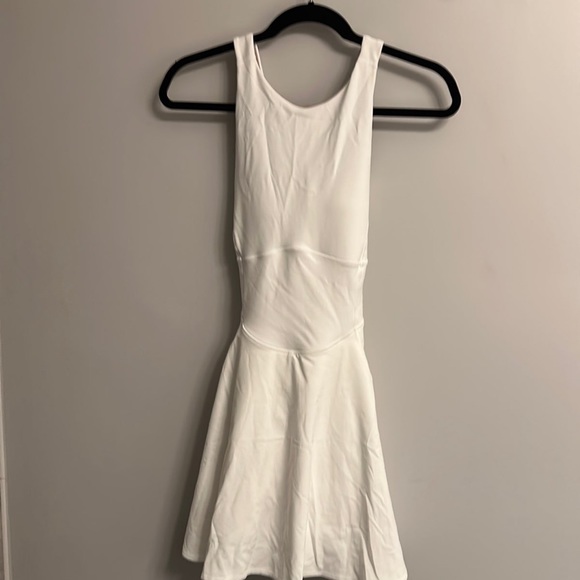 lululemon court crush dress size 4 - Picture 5 of 9